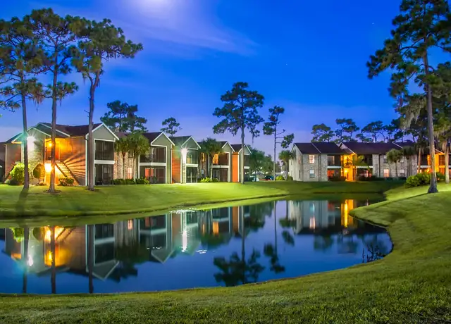 Photo of 1001 Center Rd, Venice, FL 34292