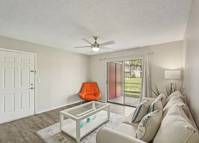 Photo of 1001 Center Rd, Venice, FL 34292
