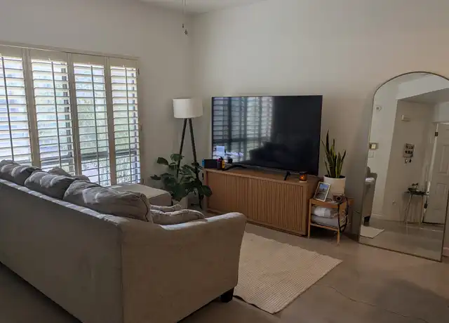 Property at 100 E Fillmore St #117, Phoenix, AZ, 85004, 1 bed, 1 bath, [object Object]