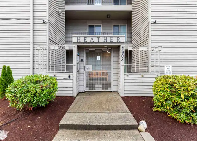 Property at 2908 NE 12th St Unit 305, Renton, WA, 98056, 2 beds, 1 bath, [object Object]