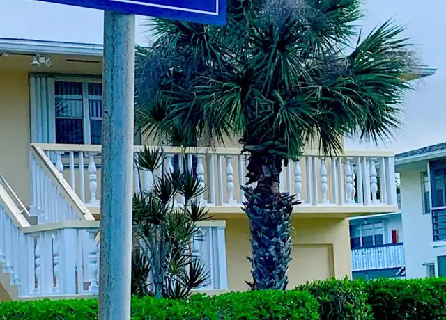 Property at 168 Waltham G Unit G, West Palm Beach, FL, 33417, 2 beds, 1.5 baths, [object Object]