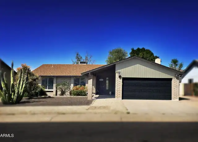 Property at 10880 E Sahuaro Dr, Scottsdale, AZ, 85259, 3 beds, 2 baths, [object Object]