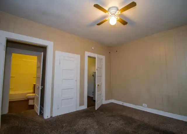 Property at 111 S Olive St Unit B, San Antonio, TX, 78203, 1 bed, 1 bath, [object Object]