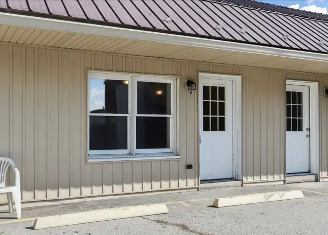 Property at 185 N Main St Unit 9, Biglerville, PA, 17307, 1 bed, 1 bath, [object Object]