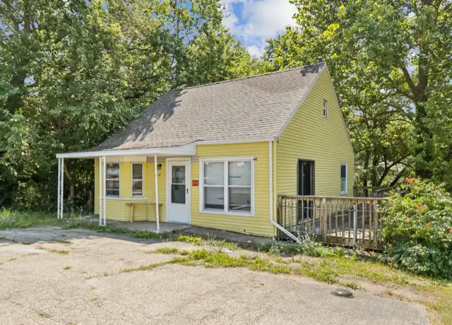 Property at 2812 W Martin Luther King Junior Dr, Peoria, IL, 61604, 3 beds, 1 bath, [object Object]