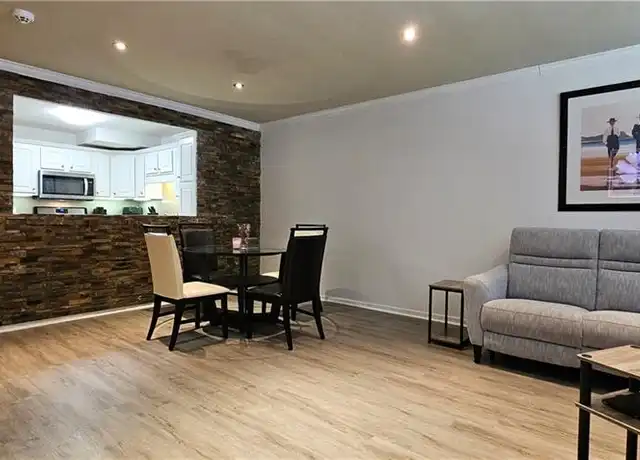 Property at 2965 S Pharr Ct NW #316, Atlanta, GA, 30305, 2 beds, 2 baths, [object Object]