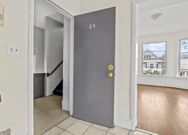 Property at 133 Davenport Ave Unit 2A, New Haven, CT, 06519, 1 bed, 1 bath, [object Object]