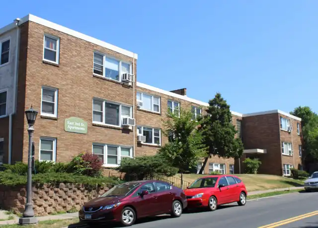Property at 699 3rd St E Unit 101, St Paul, MN, 55106, 2 beds, 1 bath, [object Object]