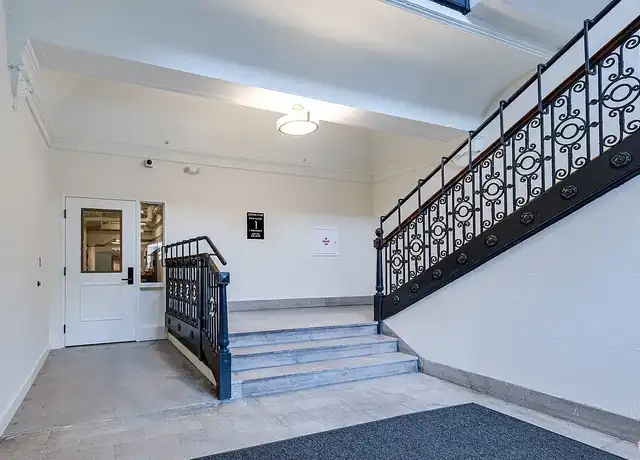 Property at Twelve22 Apartments - 1222 University Ave W, Saint Paul, MN, 55104, 1-2 bed, 1-2 bath, [object Object]