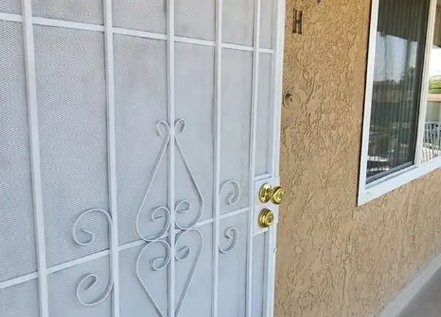 Property at 10615 La Reina Ave Unit 10615H, Downey, CA, 90241, 1 bed, 1 bath, [object Object]