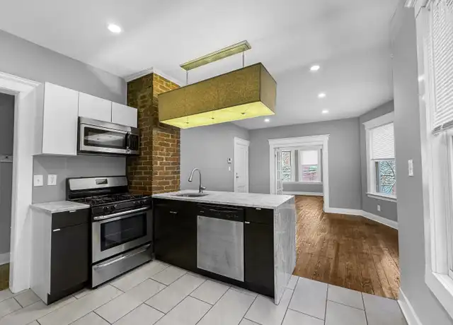 Property at 248 Nicoll St Unit 3, New Haven, CT, 06511, 3 beds, 2 baths, [object Object]