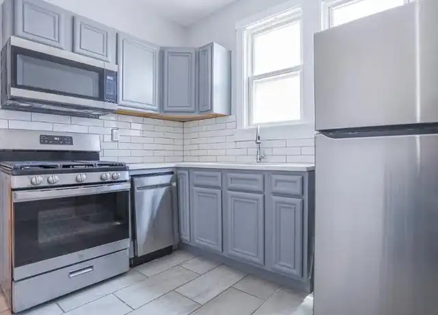 Property at 4301 W Wrightwood Ave Unit 2, Chicago, IL, 60639, 1 bed, 1 bath, [object Object]
