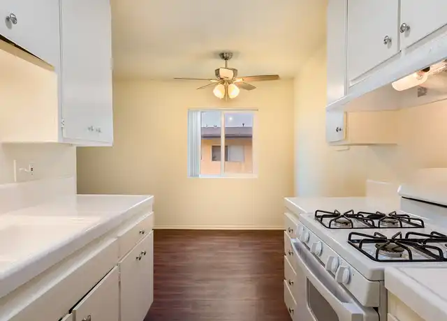 Property at Southwinds Apartments - 4901 S C St, Oxnard, CA, 93033, 1 bed, 1 bath, [object Object]