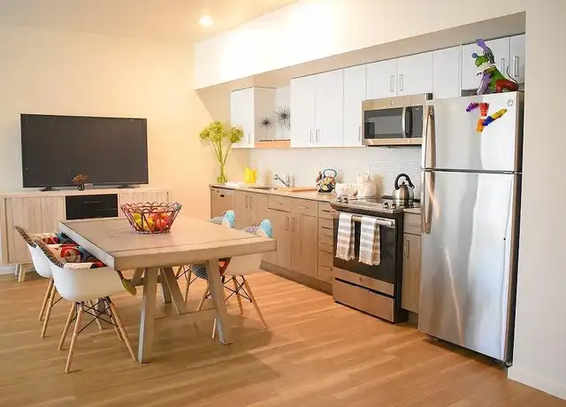 Property at Sunnyside - 4405 SE Belmont St, Portland, OR, 97215, 1 bed, 1 bath, [object Object]