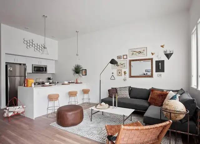 Property at Sunnyside - 4405 SE Belmont St, Portland, OR, 97215, 0-1 beds, 1 bath, [object Object]