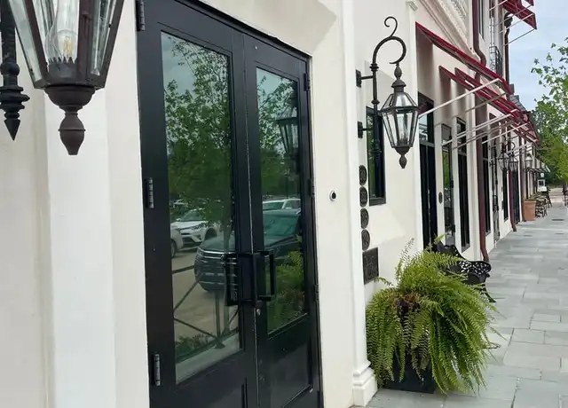 Property at the Lofts at Walnut Grove - 2070 E Walnut St, Lake Charles, LA, 70601, 1 bed, 1.5 baths, [object Object]