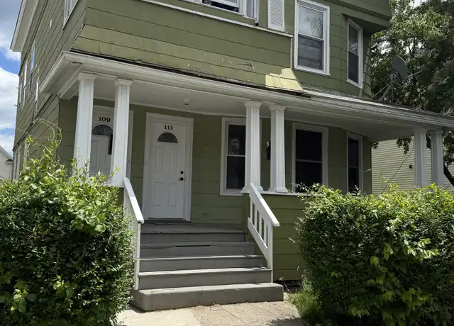 Property at 109 Elizabeth St, Bridgeport, CT, 06610, 2 beds, 1 bath, [object Object]