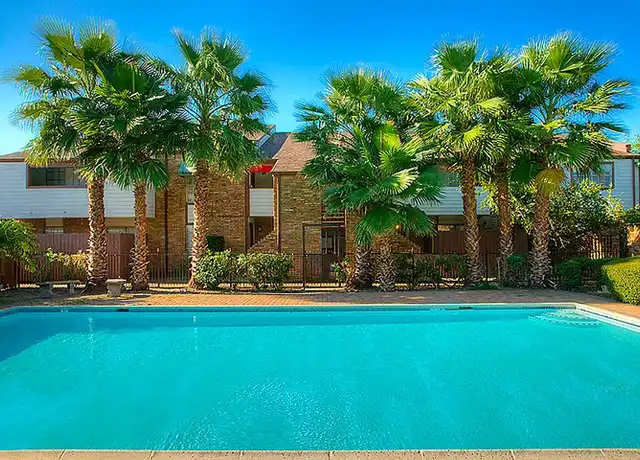 Property at Villa Marina Apartments - 210 The Strand, Galveston, TX, 77550, 1-2 bed, 1-2 bath, [object Object]