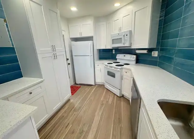 Property at 3 Greenway Vlg N #101, Royal Palm Beach, FL, 33411, 1 bed, 1.5 baths, [object Object]