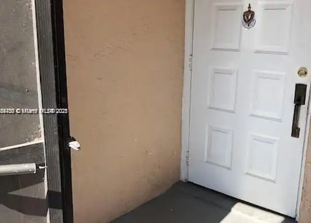 Property at 889 Hamilton Dr Unit 889I, Homestead, FL, 33034, 2 beds, 1.5 baths, [object Object]