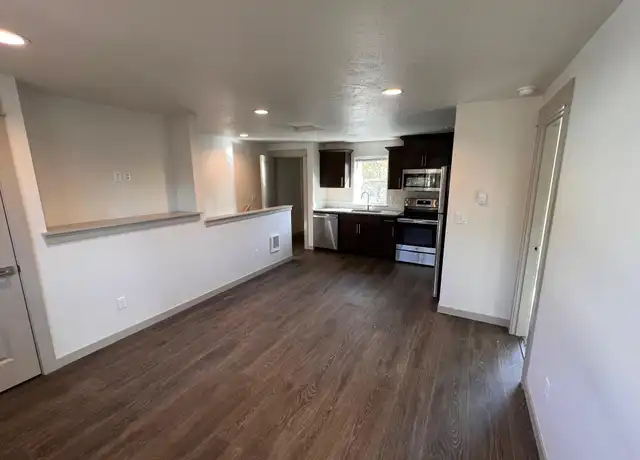Property at 16493 Carter Ct Unit 2, La Pine, OR, 97739, 1 bed, 1 bath, [object Object]