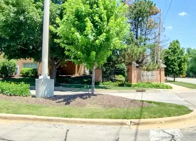 Property at 7421 Claridge Dr Unit E, Bridgeview, IL, 60455, 2 beds, 2 baths, [object Object]