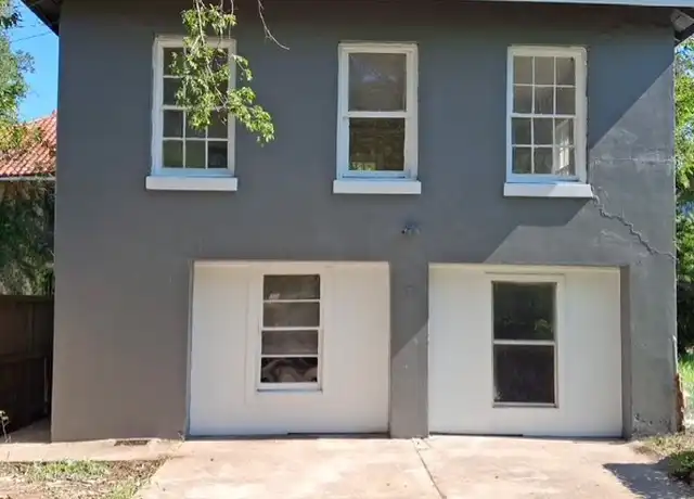 Property at 2206 Parrott Ave, Waco, TX, 76707, 2 beds, 1 bath, [object Object]