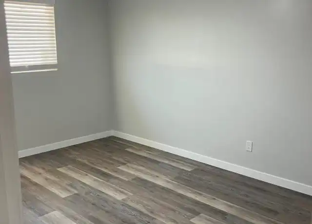 Property at 3917 E Earll Dr, Phoenix, AZ, 85018, 1 bed, 1 bath, [object Object]