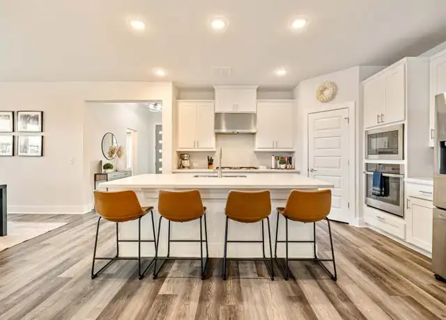 Property at 7600 Hillock Ter, Austin, TX, 78744, 4 beds, 3.5 baths, [object Object]