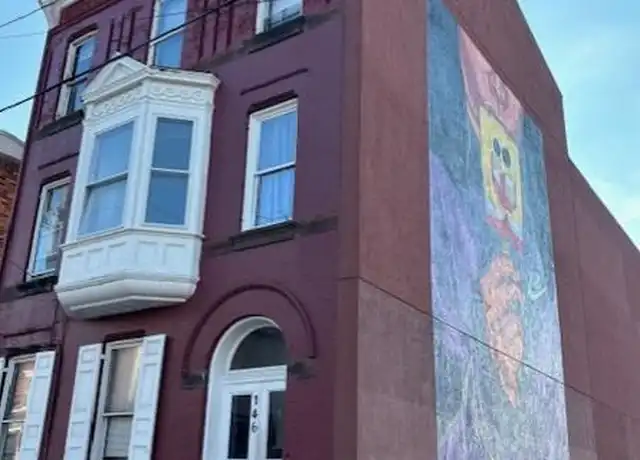 Property at 146 S Duke St Fl REAR, York, PA, 17401, 2 beds, 1.5 baths, [object Object]