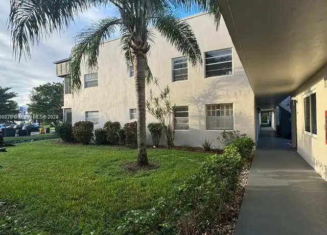 Property at 303 Burgundy N Unit 303, Delray Beach, FL, 33484, 1 bed, 1.5 baths, [object Object]
