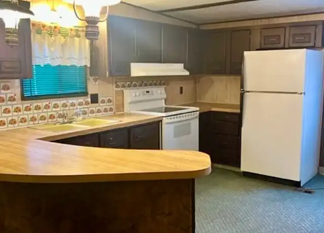 Property at 10 9th Ave NW Unit 04, Havre, MT, 59501, 2 beds, 1 bath, [object Object]