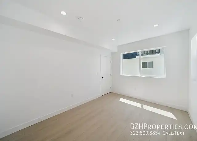 Property at 5653 Case Ave, North Hollywood, CA, 91601, 3-4 beds, 1.5-3 baths, [object Object]