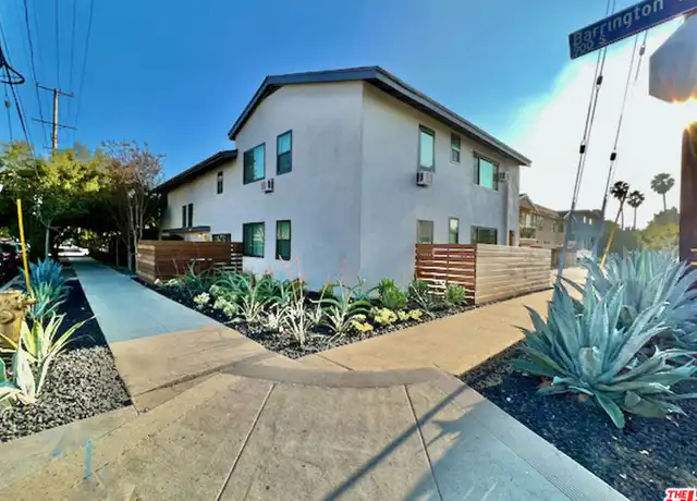 Property at 901 S Barrington Ave, Los Angeles, CA, 90049, 2 beds, 2 baths, [object Object]