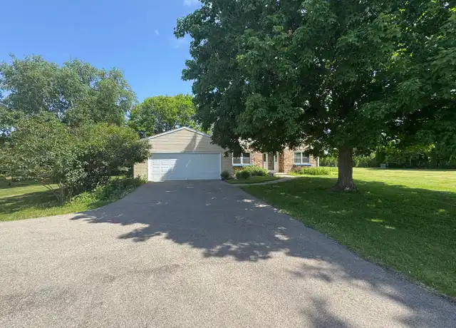 Property at 8625 E County Road A, Janesville, WI, 53546, 3 beds, 2.5 baths, [object Object]