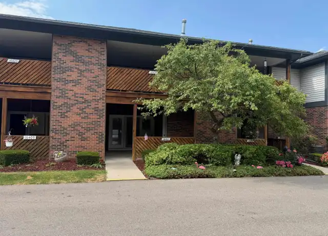 Property at 16411 Woodlane, Fraser, MI, 48026, 2 beds, 2 baths, [object Object]