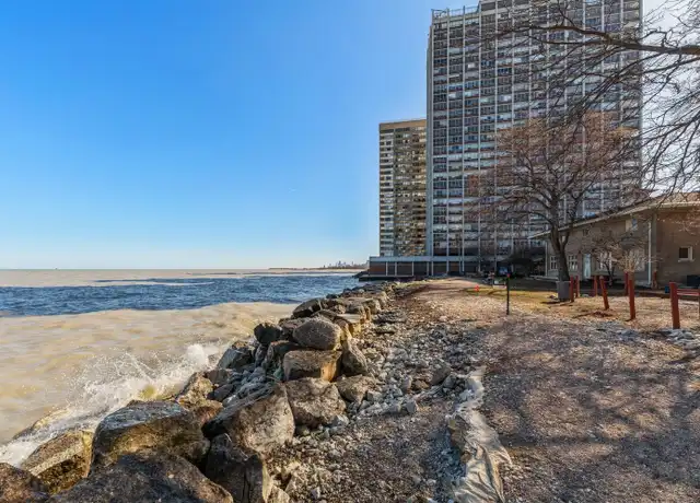 Property at 6171 N Sheridan Rd #1306, Chicago, IL, 60660, 1 bed, 1 bath, [object Object]