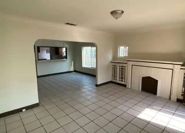 Property at 2537 Cincinnati St Unit 2539, Los Angeles, CA, 90033, 2 beds, 1 bath, [object Object]
