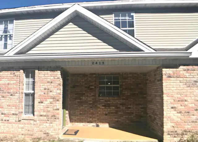 Property at 2413 Suwanee Ln, Fort Walton Beach, FL, 32547, 2 beds, 1.5 baths, [object Object]