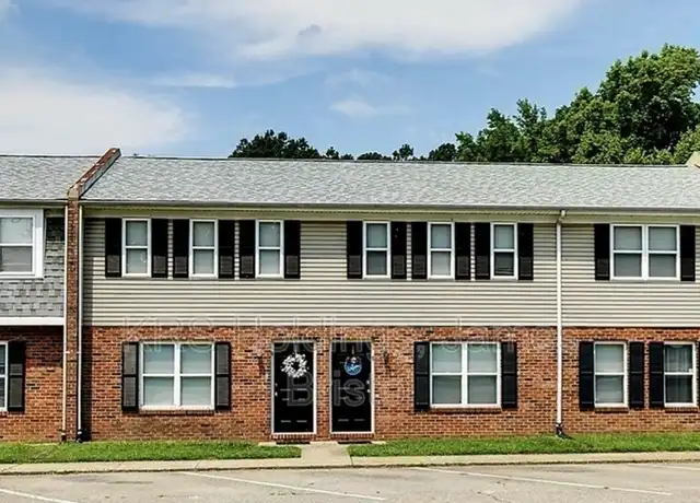 Property at 1400 Meridian Ave, Colonial Heights, VA, 23834, 2 beds, 1 bath, [object Object]