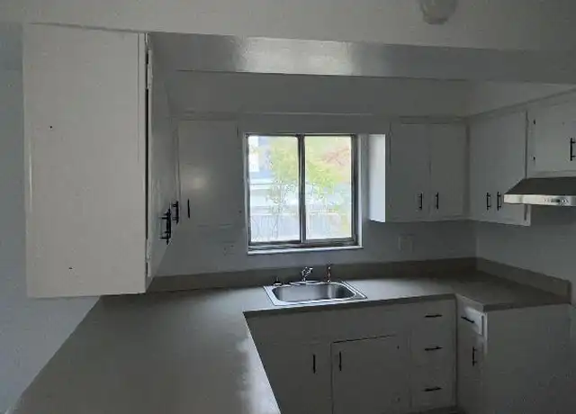 Property at 1067 Salem Ave, Dayton, OH, 45406, 2 beds, 1 bath, [object Object]