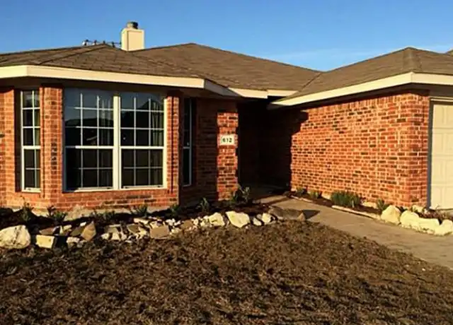 Property at 612 Love Ln, Royse City, TX, 75189, 3 beds, 2 baths, [object Object]