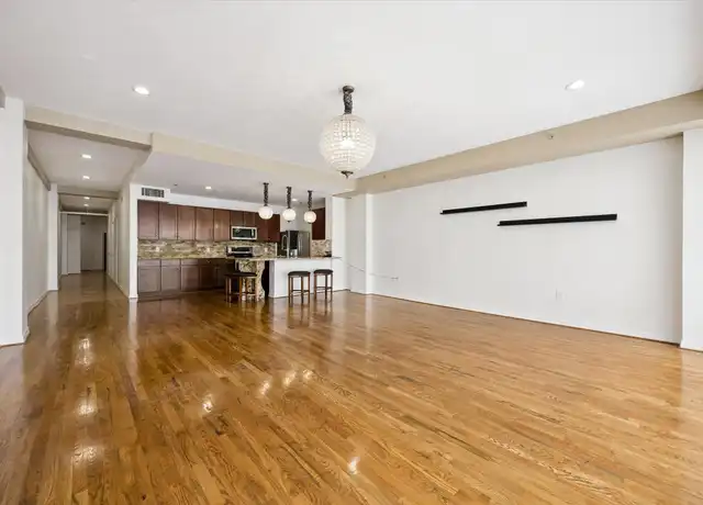 Property at 917 Main St #1005, Houston, TX, 77002, 2 beds, 2 baths, [object Object]