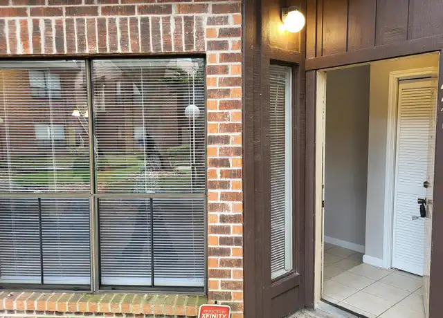Property at 3130 Walnut Bend Ln #421, Houston, TX, 77042, 2 beds, 2 baths, [object Object]