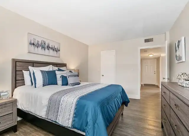 Property at Aventura Oaks Apartments - 1572 NE 191st St, Miami, FL, 33179, 1 bed, 1-1.5 bath, [object Object]