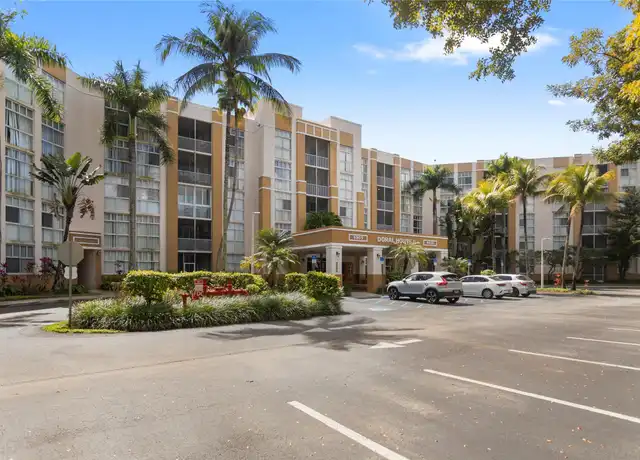 Property at 9805 NW 52nd St #218, Doral, FL, 33178, 2 beds, 2 baths, [object Object]