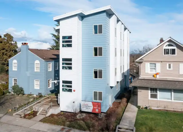 Property at 4754 18th Ave NE Unit 202, Seattle, WA, 98105, 0 beds, 1 bath, [object Object]