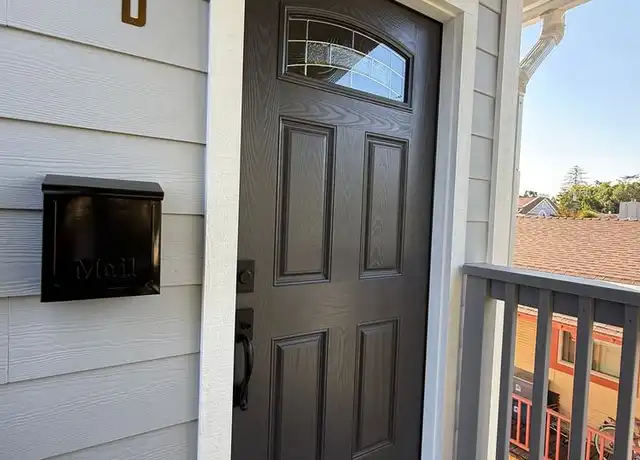 Property at 644 Green St unit Unit D, Martinez, CA, 94553, 2 beds, 1 bath, [object Object]