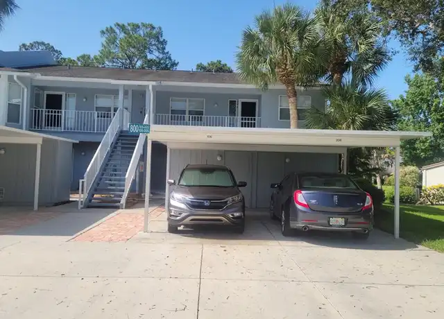 Property at 800 Bird Bay Dr W, Venice, FL, 34285, 2 beds, 2 baths, [object Object]