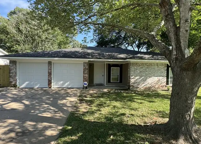 Property at 723 Cherry Valley Dr, Huffman, TX, 77336, 3 beds, 2 baths, [object Object]